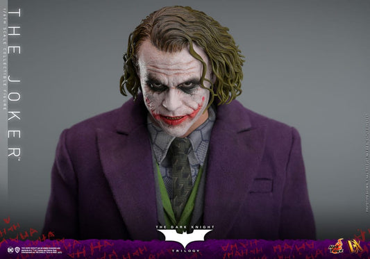 Action Figure di Joker de Il Cavalliere Oscuro 31 cm.