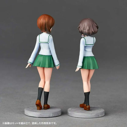 GIRLS UND PANZER LAST CHAPT GARAGE SET (A) ARTPLA MODEL KIT