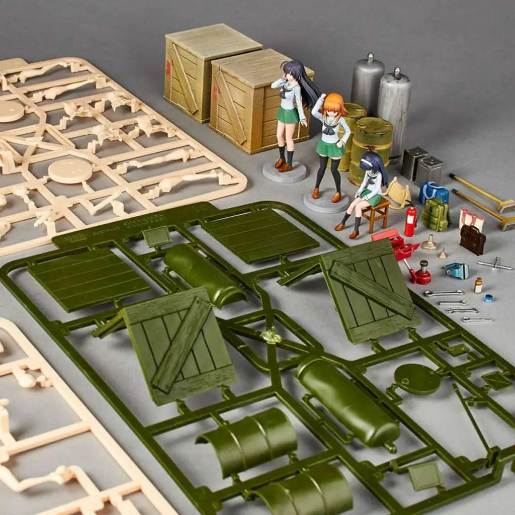GIRLS UND PANZER LAST CHAPT GARAGE SET (B) ARTPLA MODEL KIT