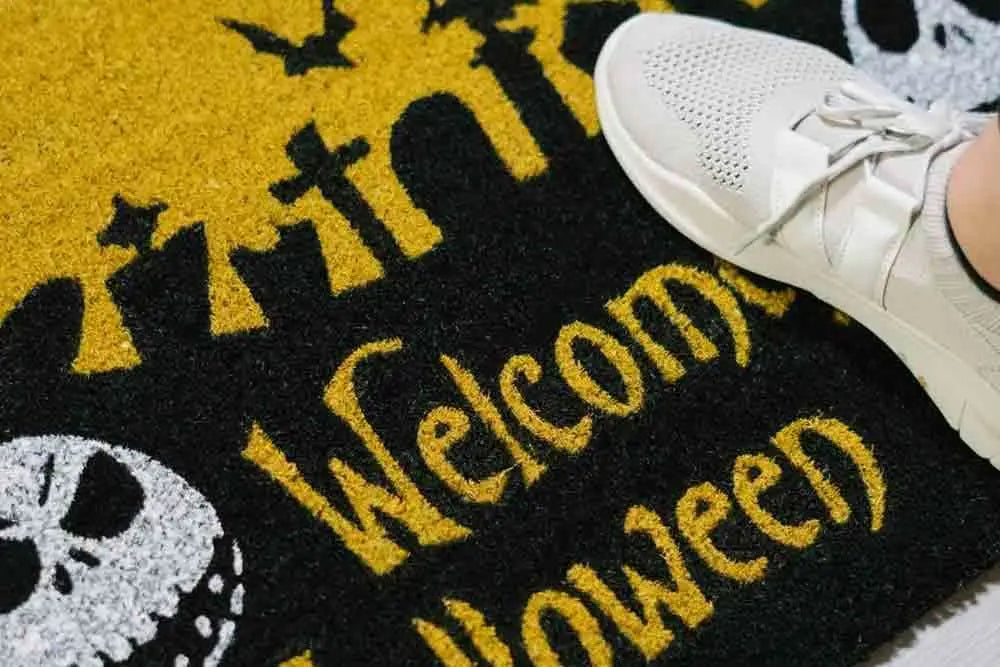 THE NIGHTMARE BEFORE CHRISTMAS HALLOWEEN TOWN DOORMAT