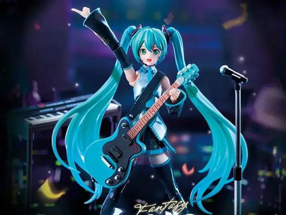 HATSUNE MIKU FANTASTICS EDITION MODEL KIT