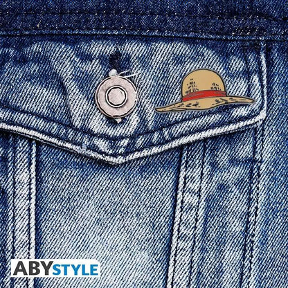 ONE PIECE STRAWHAT PIN