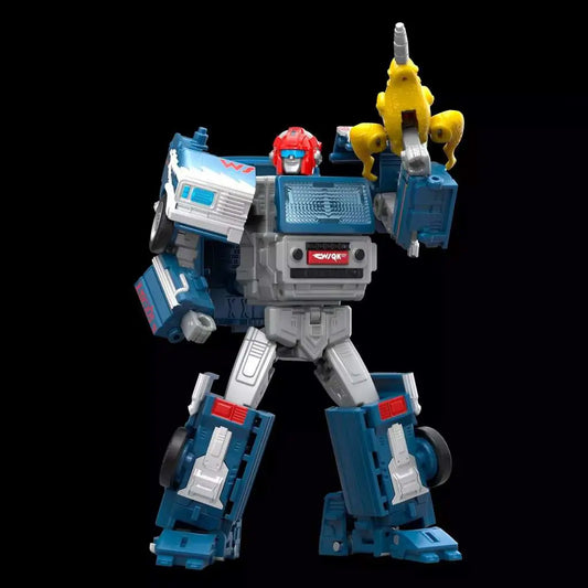 TRANSFORMERS X STRANGER THINGS FREAKWENCY AND 8-TRACK ACTION FIGURE