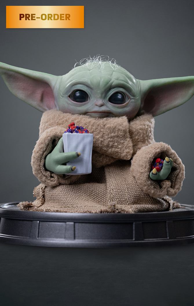 MANDALORIAN & GROGU MOVIE GROGU POPCORN TIME 1/4 LEGACY STATUE
