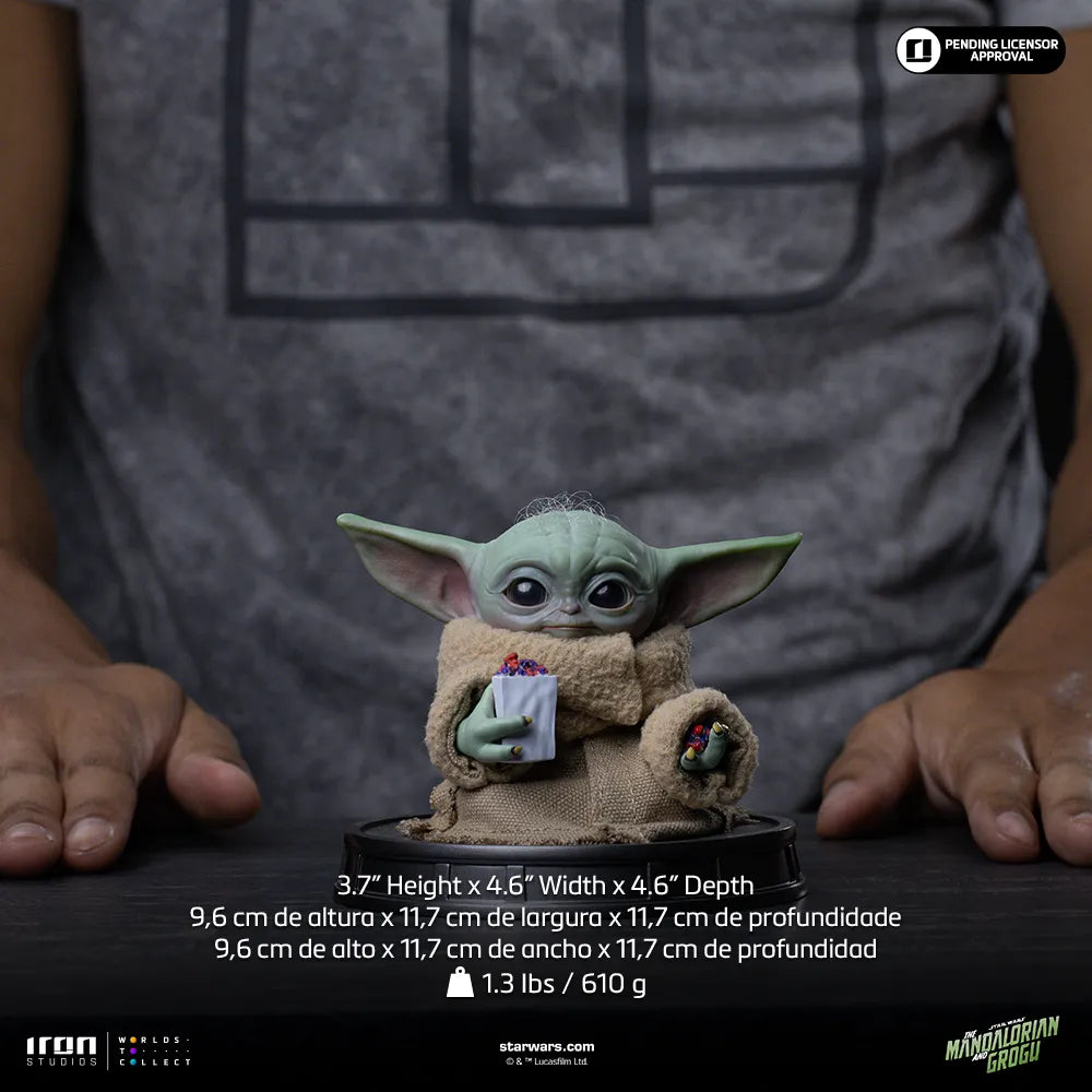 MANDALORIAN & GROGU MOVIE GROGU POPCORN TIME 1/4 LEGACY STATUE