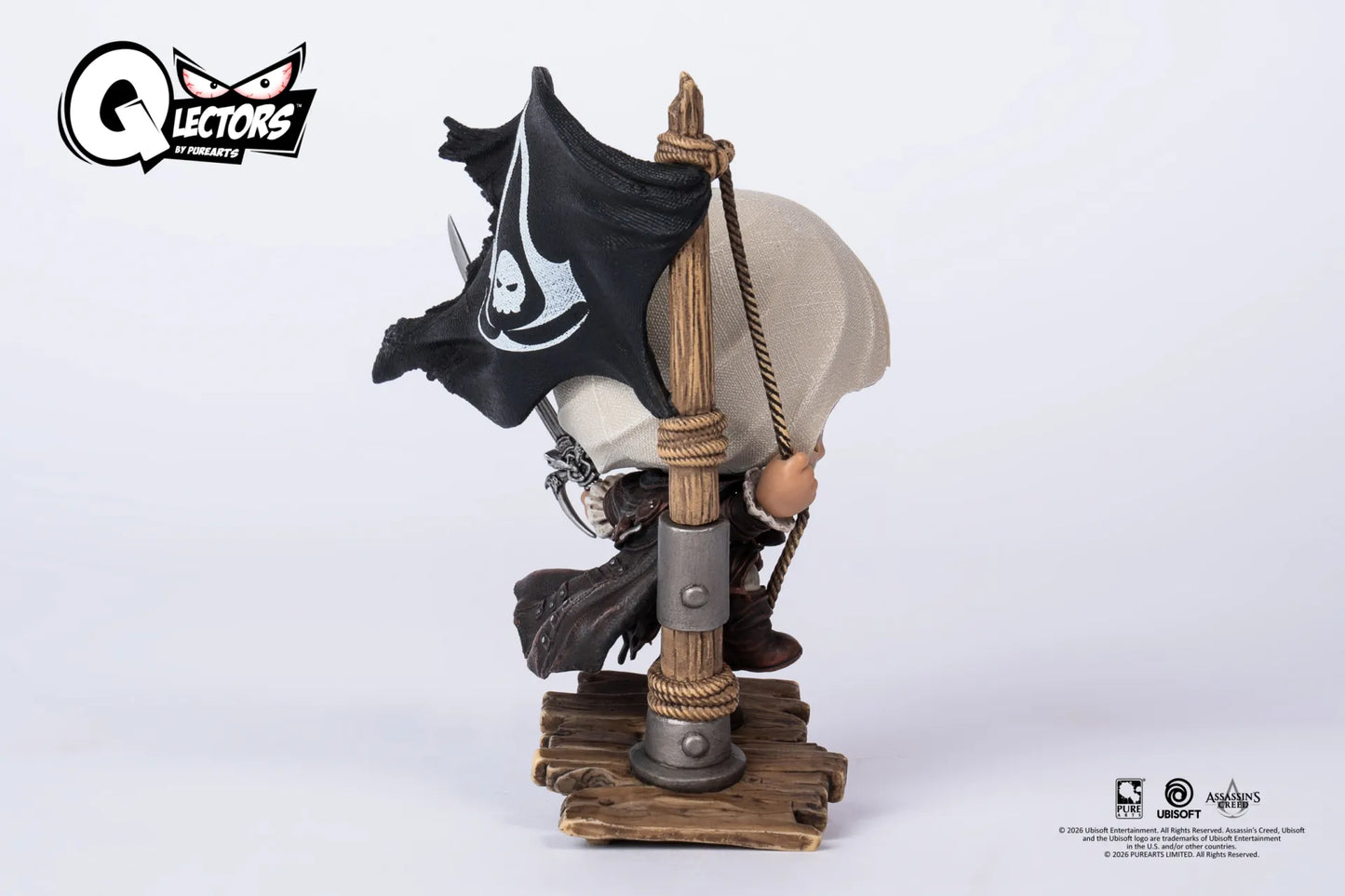 ASSASSIN’S CREED BLACK FLAG RESYNCED EDWARD KENWAY QLECTORS FIGURE