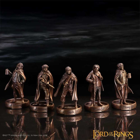 THE LORD OF THE RINGS THE HOBBITS OF THE SHIRE FIGURINE