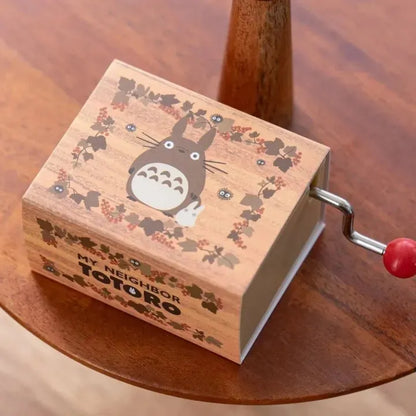 MY NEIGHBOR TOTORO AUTUMN LEAF HAND CRANK MUSIC BOX