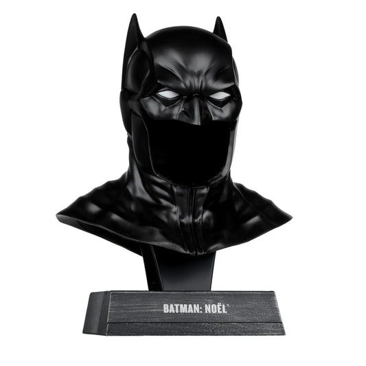 DC DIRECT BATMAN:NOEL COWL 1:3 PROP REPLICA