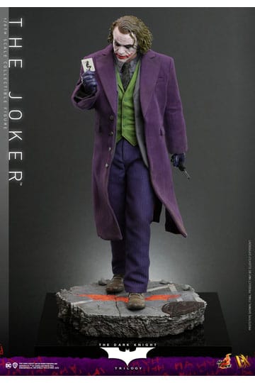 Action Figure di Joker de Il Cavalliere Oscuro 31 cm.