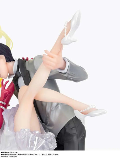 SAILOR MOON USAGI &amp; TUXEDO MASK MOONLIGHT GLOW ED FIGUARTS ZERO CHOUETTE