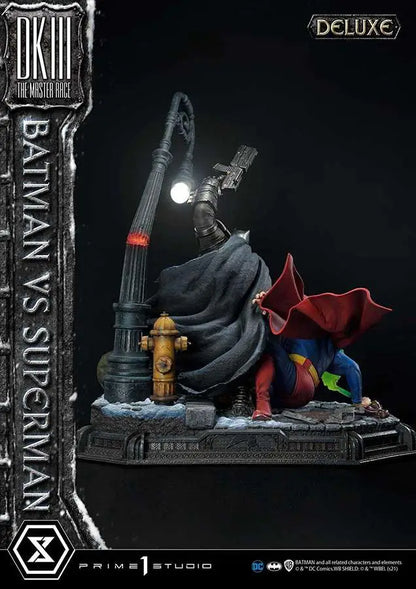 DARK KNIGHT III BATMAN Vs SUPERMAN BONUS