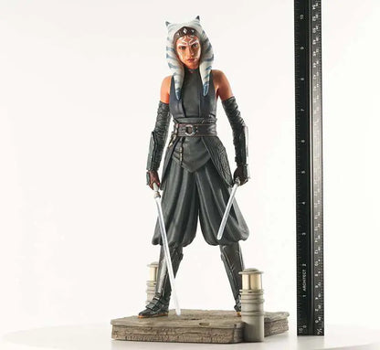 W MANDALORIAN S2 AHSOKA STATUE