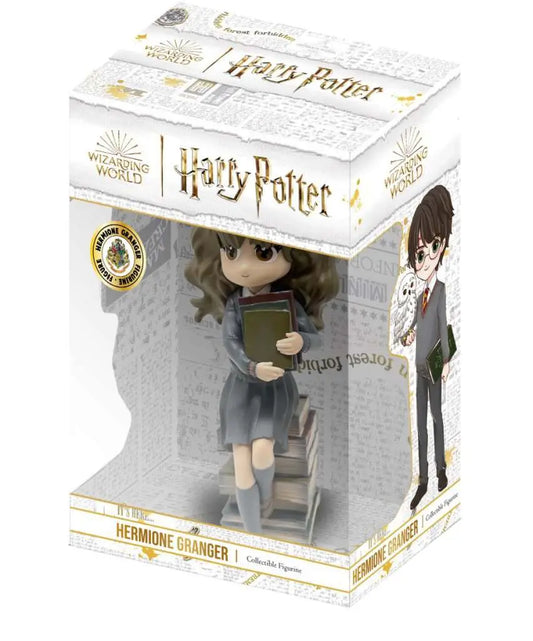 HP HERMIONE ON PILE OF SPELL BOOKS FIGUR