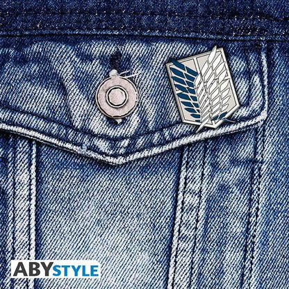 ATTACK ON TITAN SCOUT BADGE S3 PIN