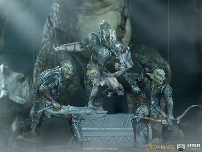 LOTR ARMORED ORC 1/10 ART STATUE