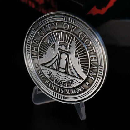 THE BATMAN GOTHAM METAL MEDALLION LTD ED