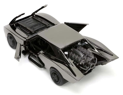 BATMAN 2022 BATMOBILE & BATMAN 1/24 DIE-CAST MODEL SAN DIEGO COMICON VARIANT LIMITED EDITIOM