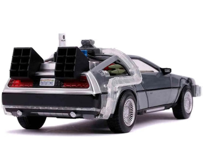BACK TO THE FUTURE PART 2 1982 DELOREAN LIGHTS 1/24 DIE-CAST MODEL