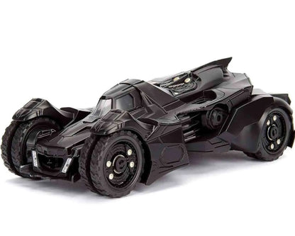 BATMAN ARKHAM KNIGHT BATMOBILE & BATMAN 1/24 DIE-CAST MODEL