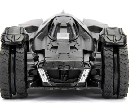 BATMAN ARKHAM KNIGHT BATMOBILE & BATMAN 1/24 DIE-CAST MODEL