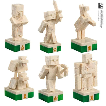 MINECRAFT OVERWORLD HEROES VS HOSTILE MOBS CHESS SET