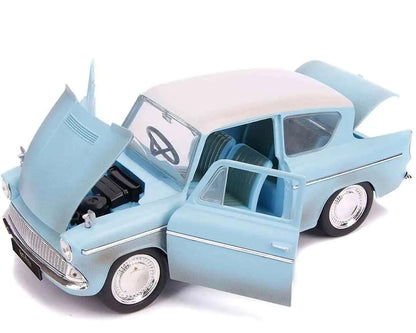 HARRY POTTER 1959 FORD ANGLIA & HARRY 1/24 DIE-CAST MODEL
