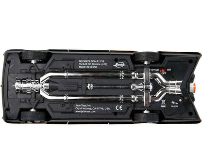 BATMAN 1966 BATMOBILE BATMAN & ROBIN DIE CAST MODEL 1/18 LIMITED EDITION