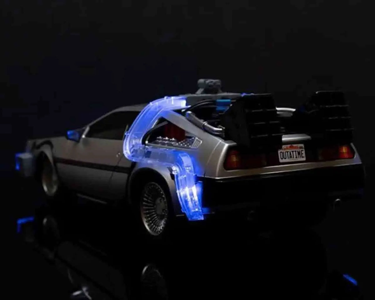 BACK TO THE FUTURE PART 1 1982 TIME MACHINE DELOREAN REMOTE CONTROL 1/16 DIE-CAST MODEL