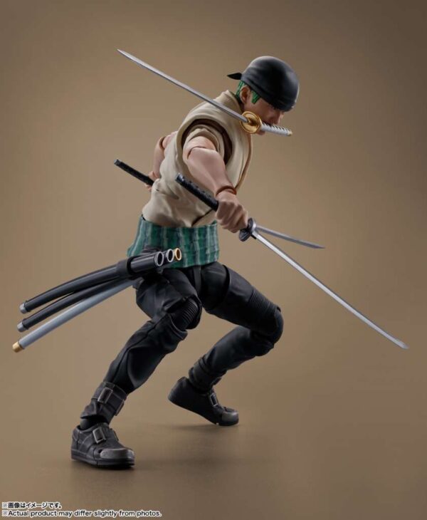 One Piece Netflix Roronoa Zoro Action Figure Bandai 14,50 cm Nerd Stark