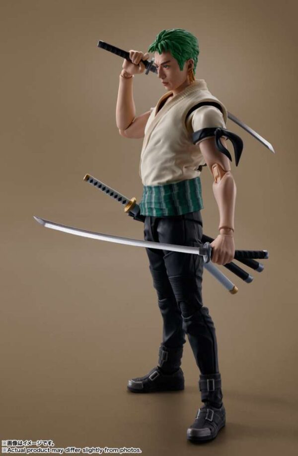 One Piece Netflix Roronoa Zoro Action Figure Bandai 14,50 cm Nerd Stark